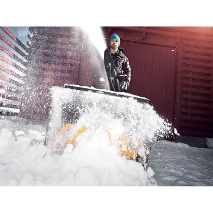 MCCULLOCH МОТ.СНЕГОРИН ST68EP 68CM @ MCCULLOCH МОТ.СНЕГОРИН ST68EP 68CM @