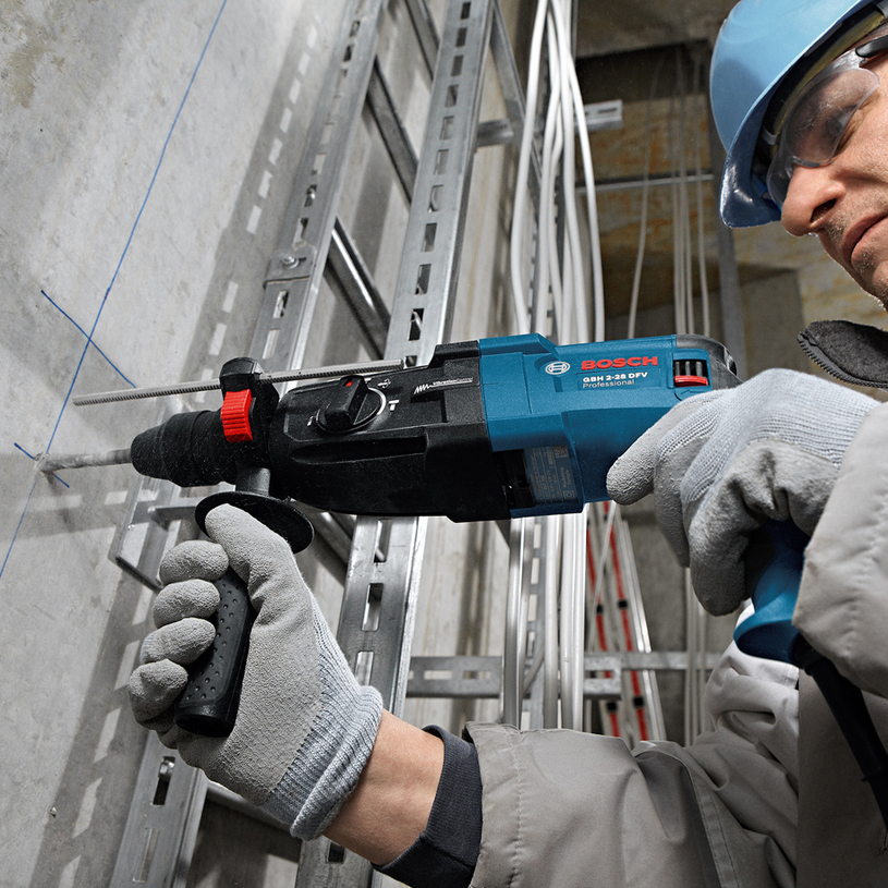 BOSCH BLUE ПЕРФОРАТОР GBH 2-28 BOSCH BLUE ПЕРФОРАТОР GBH 2-28