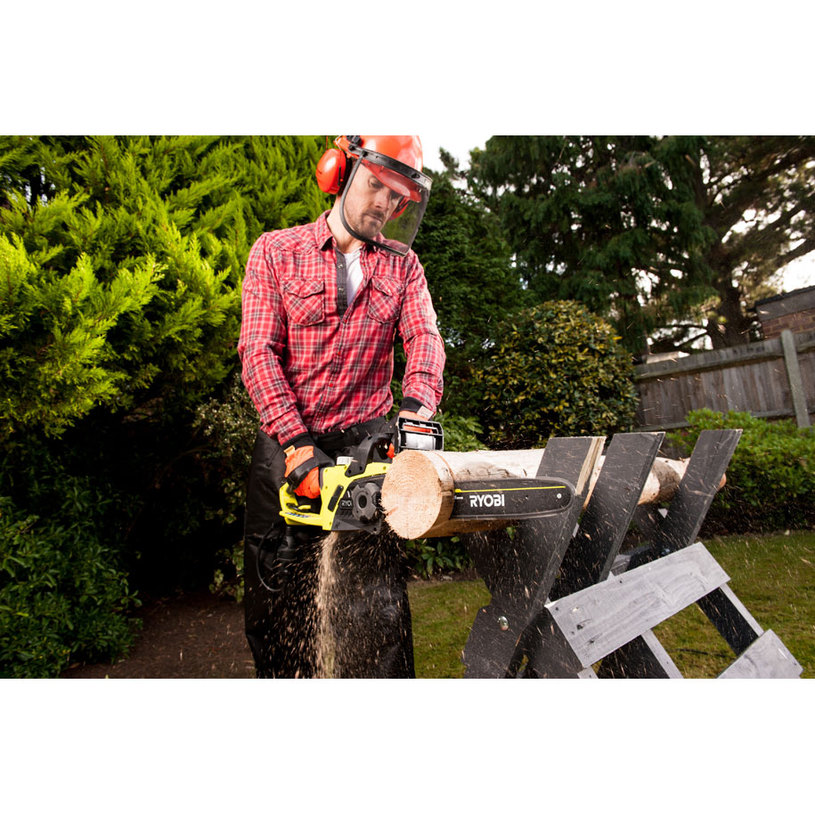 RYOBI ЕЛ. ВЕРИЖЕН ТРИОН 2300W RCS2340B@ RYOBI ЕЛ. ВЕРИЖЕН ТРИОН 2300W RCS2340B@