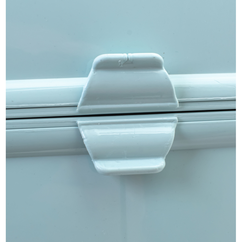 КУТИЯ ЗА ХРАНА С ПРИБОРИ 1.4 L КУТИЯ ЗА ХРАНА С ПРИБОРИ 1.4 L