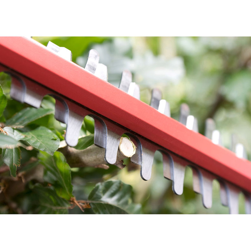 SKIL АКУМУЛАТОРНА НОЖИЦА 0429 AA SET SKIL АКУМУЛАТОРНА НОЖИЦА 0429 AA SET