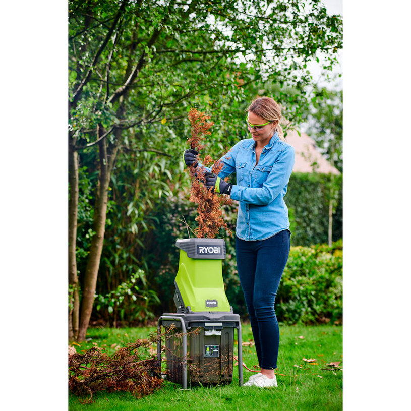 RYOBI КЛОНОТРОШАЧ 2500W 40L RSH2545B RYOBI КЛОНОТРОШАЧ 2500W 40L RSH2545B