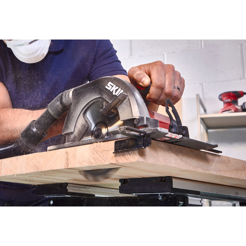 SKIL РЪЧЕН ЦИРКУЛЯР 5830 AA 1400W SKIL РЪЧЕН ЦИРКУЛЯР 5830 AA 1400W