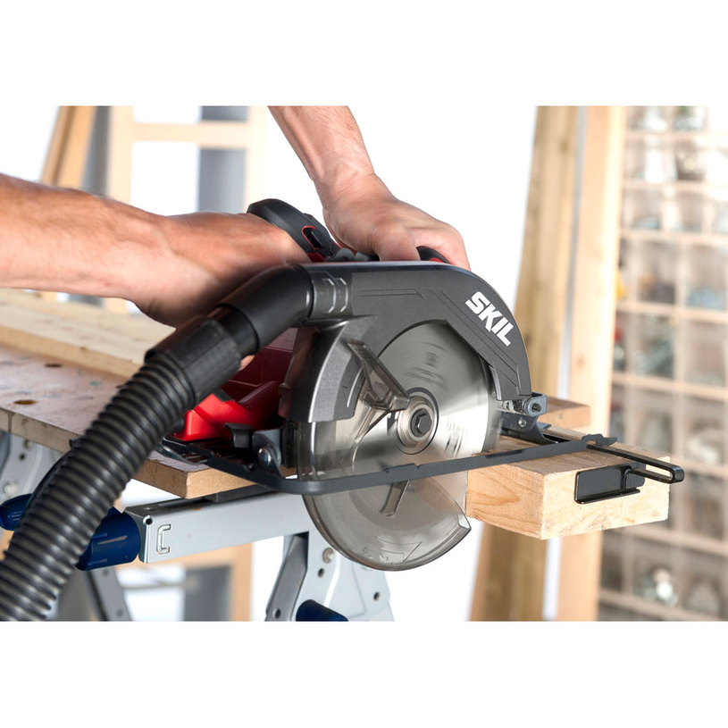 SKIL РЪЧЕН ЦИРКУЛЯР 5830 AA 1400W SKIL РЪЧЕН ЦИРКУЛЯР 5830 AA 1400W