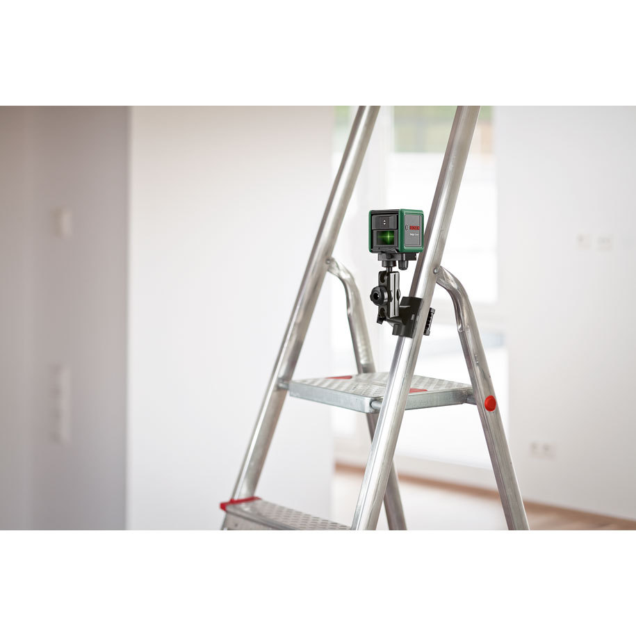 Compact 65 mm body, 0.300 kg for one-handed work