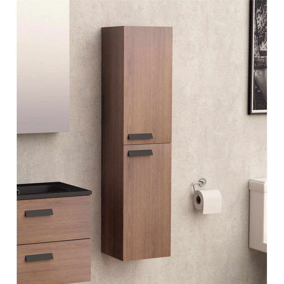 140 cm tall in 33 cm of width — storage without wasted space