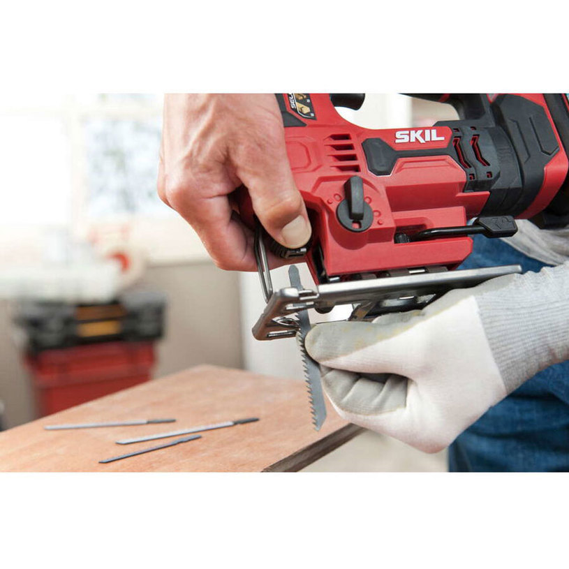 SKIL АКУМУЛАТОРЕН К-КТ CK1E3306EA 18V SKIL АКУМУЛАТОРЕН К-КТ CK1E3306EA 18V