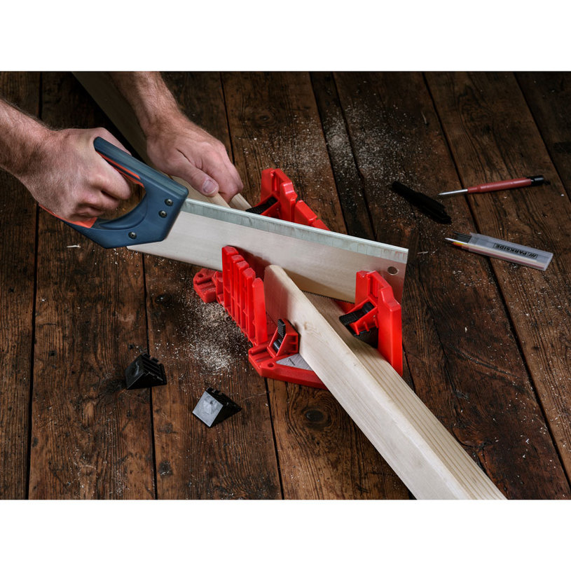 KWB УНИВЕРСАЛНА КУТИЯ ЗА РЯЗАНЕ 350 ММ KWB УНИВЕРСАЛНА КУТИЯ ЗА РЯЗАНЕ 350 ММ