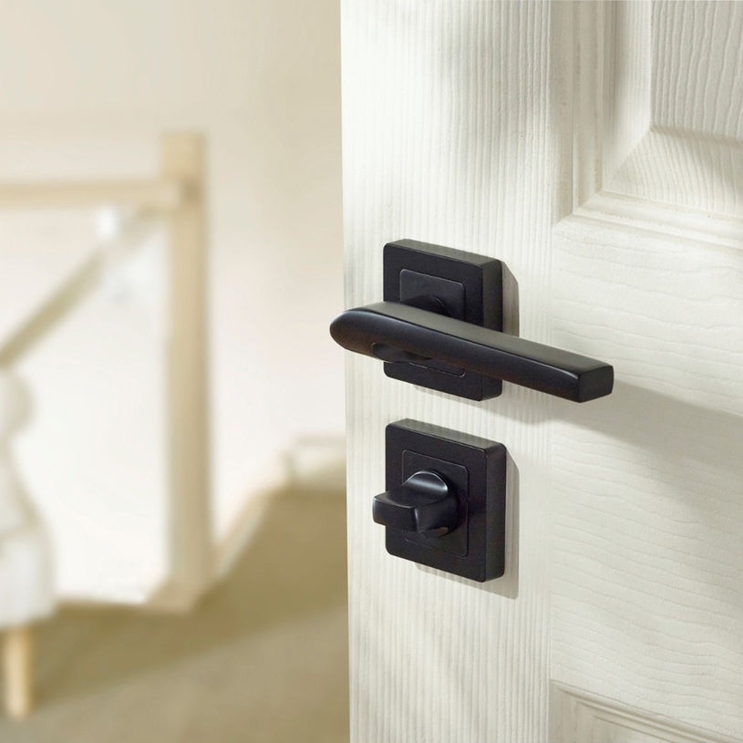 YALE ДРЪЖКА СИЕНА СЕРВ.РОЗЕТ.ЧЕРЕН МАТ YALE ДРЪЖКА СИЕНА СЕРВ.РОЗЕТ.ЧЕРЕН МАТ