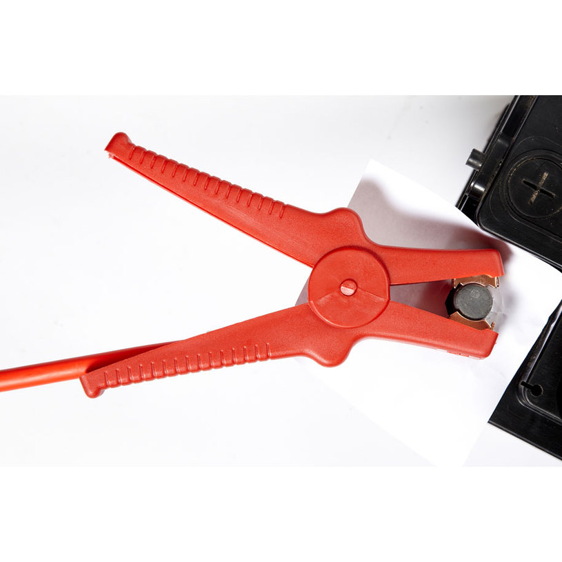 КАБЕЛИ ЗА СТАРТОВ ТОК 300 А OSRAM OSC160 КАБЕЛИ ЗА СТАРТОВ ТОК 300 А OSRAM OSC160