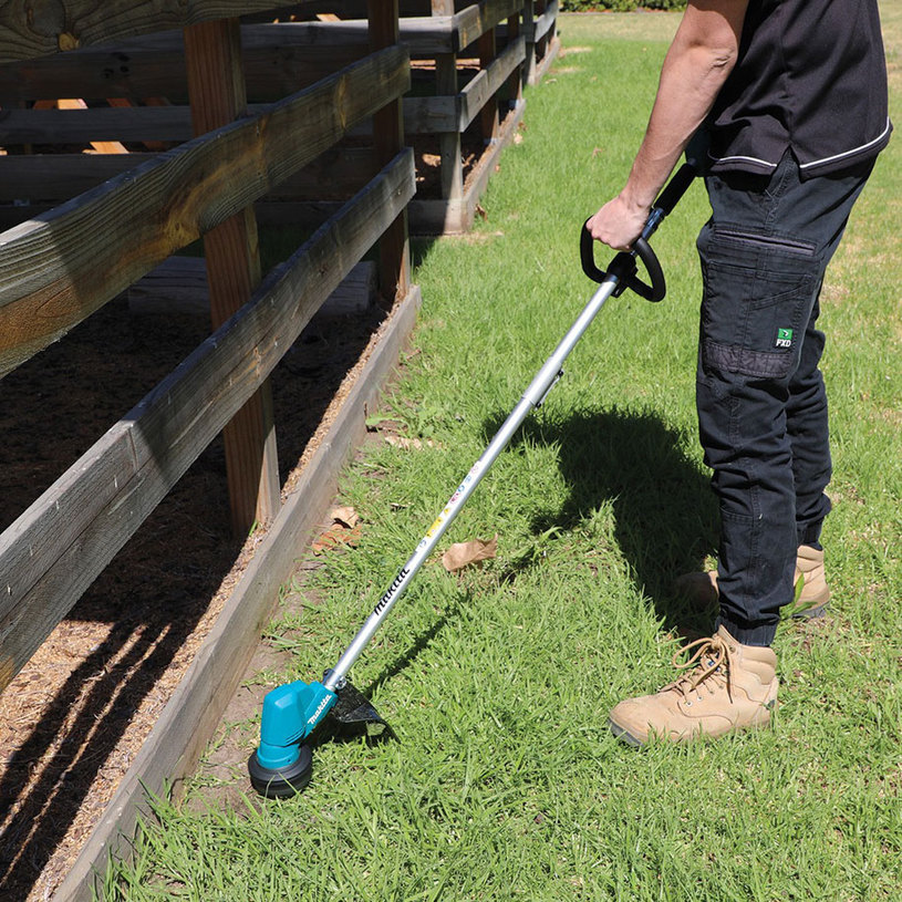 MAKITA АКУМ. ТРИМЕР БЕЗЧ. DUR192LST 5AH MAKITA АКУМ. ТРИМЕР БЕЗЧ. DUR192LST 5AH