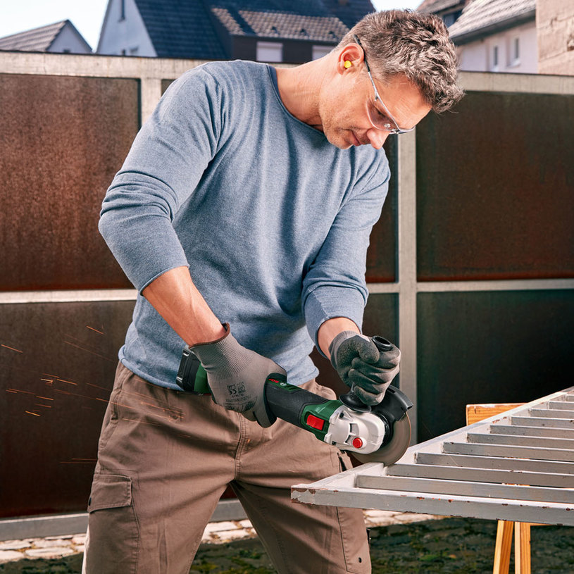 BOSCH АКУМ.ЪГЛ.UNIVERSALGRIND SOLO 125MM BOSCH АКУМ.ЪГЛ.UNIVERSALGRIND SOLO 125MM