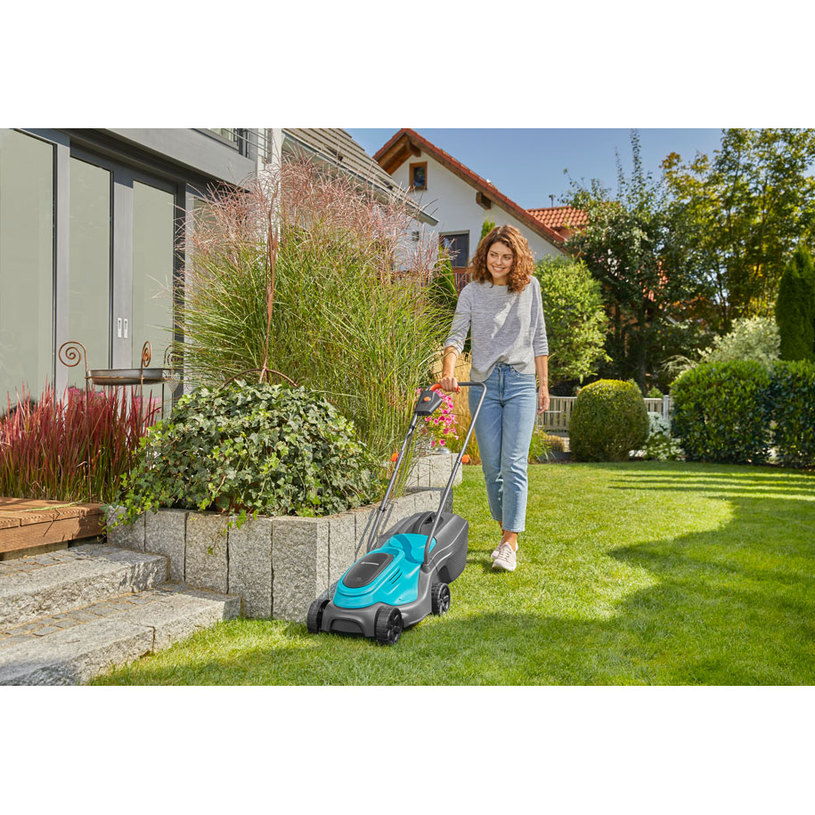 GARDENA АК. КОСАЧКА POWERMAX 30/18V SOLO GARDENA АК. КОСАЧКА POWERMAX 30/18V SOLO