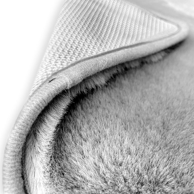 КИЛИМЧЕ БЪНИ СИВО ГУМИРАН ГРЪБ 40Х60 СМ КИЛИМЧЕ БЪНИ СИВО ГУМИРАН ГРЪБ 40Х60 СМ