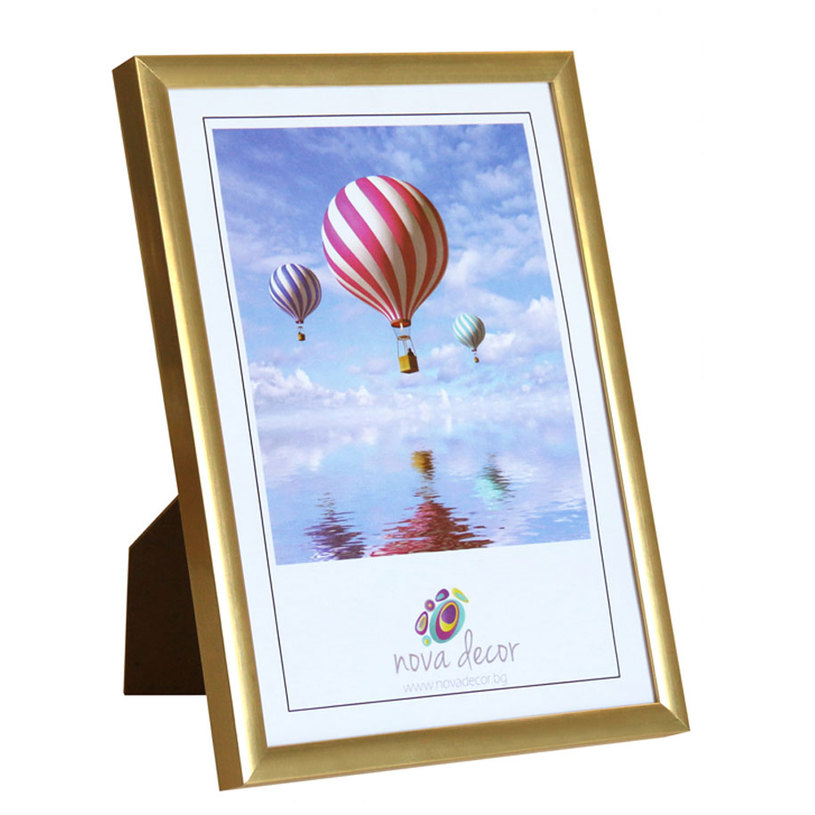 **ПЛАСТ. РАМКА ЗЛАТИСТА 29.7X42 СМ(А3) **ПЛАСТ. РАМКА ЗЛАТИСТА 29.7X42 СМ(А3)