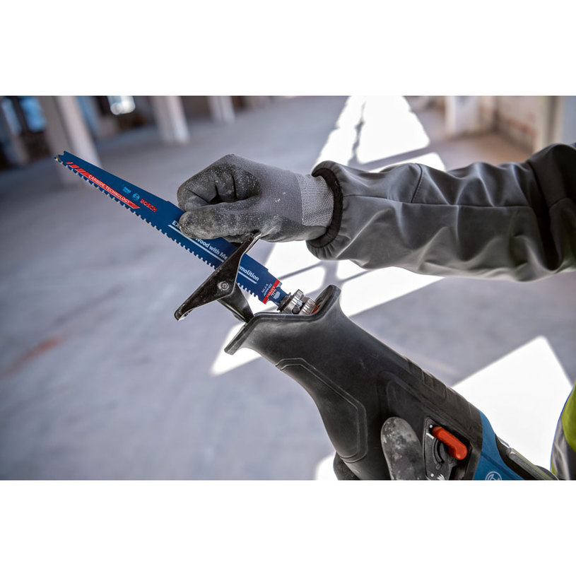 #BOSCH АКУМ.САБЛЕН ТРИОН GSA 185-LI SOLO #BOSCH АКУМ.САБЛЕН ТРИОН GSA 185-LI SOLO