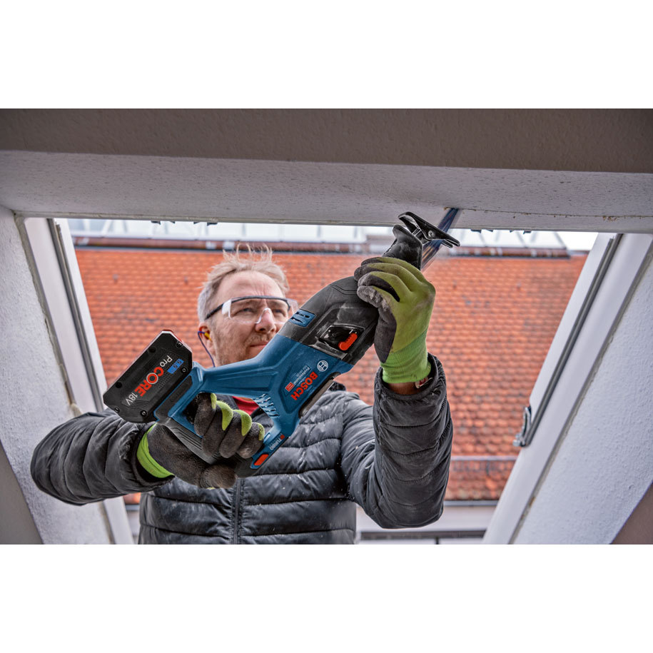 Акумулаторен безчетков саблен трион BOSCH Professional GSA 185-LI Solo, 18 V