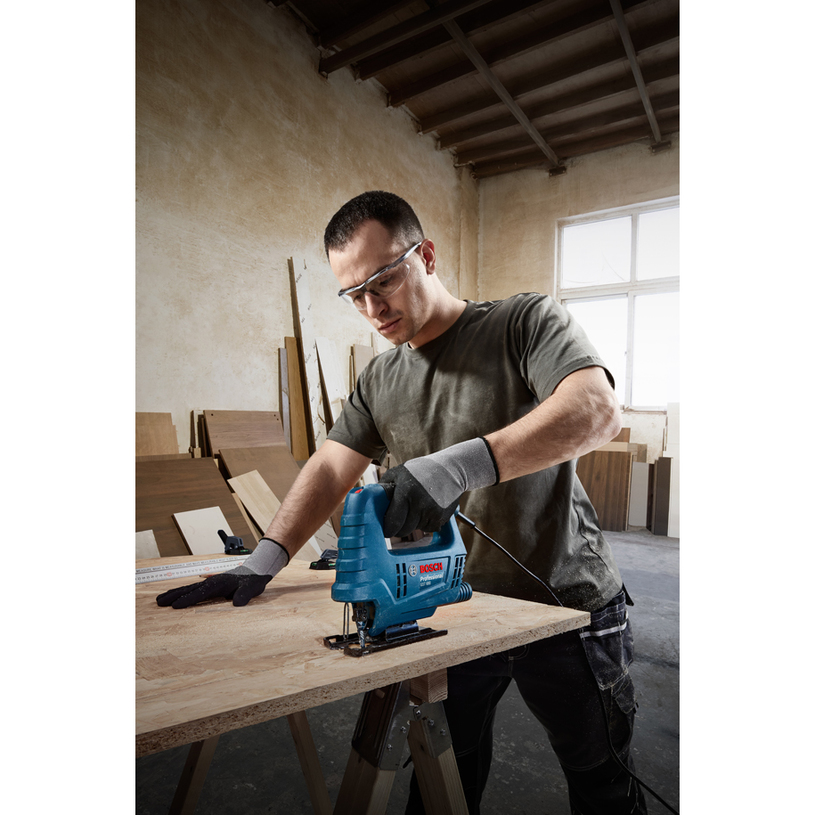 BOSCH BLUE GST 680 ПРОБОДЕН ТРИОН BOSCH BLUE GST 680 ПРОБОДЕН ТРИОН
