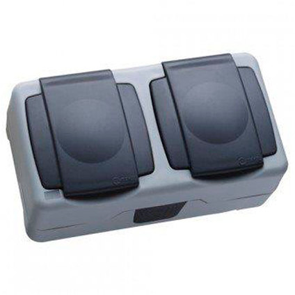 КОНТАКТ ДВОЕН С КАПАК СИВ IP55 О.М. КОНТАКТ ДВОЕН С КАПАК СИВ IP55 О.М.