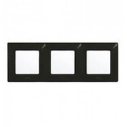 Рамка тройна черен IP20 Niloe Рамка тройна черен IP20 Niloe
