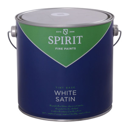 SPIRIT БАЗА БЯЛА САТЕН 2.5 L SPIRIT БАЗА БЯЛА САТЕН 2.5 L