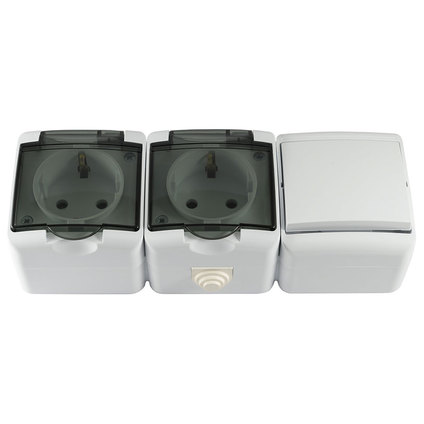 ТРОЙНА КОМБИНА IP44 К-Т2+КЛ.СХ.1 БЯЛ+П.К ТРОЙНА КОМБИНА IP44 К-Т2+КЛ.СХ.1 БЯЛ+П.К