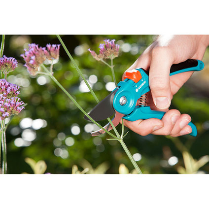 GARDENA НОЖИЦА ГРАДИНСКА CLASSIC 8854 GARDENA НОЖИЦА ГРАДИНСКА CLASSIC 8854