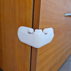 ПРЕДПАЗНА ЗАКОПЧАЛКА BP-60 60Х60 ММ 2 БР HYDERON ПРЕДПАЗНА ЗАКОПЧАЛКА BP-60 60Х60 ММ 2 БР HYDERON