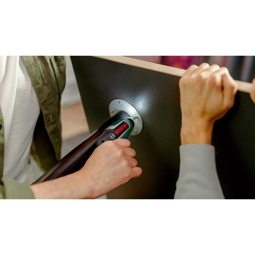 BOSCH АКУМУЛАТОРНА ОТВЕРTКА IXO-7 BOSCH АКУМУЛАТОРНА ОТВЕРTКА IXO-7