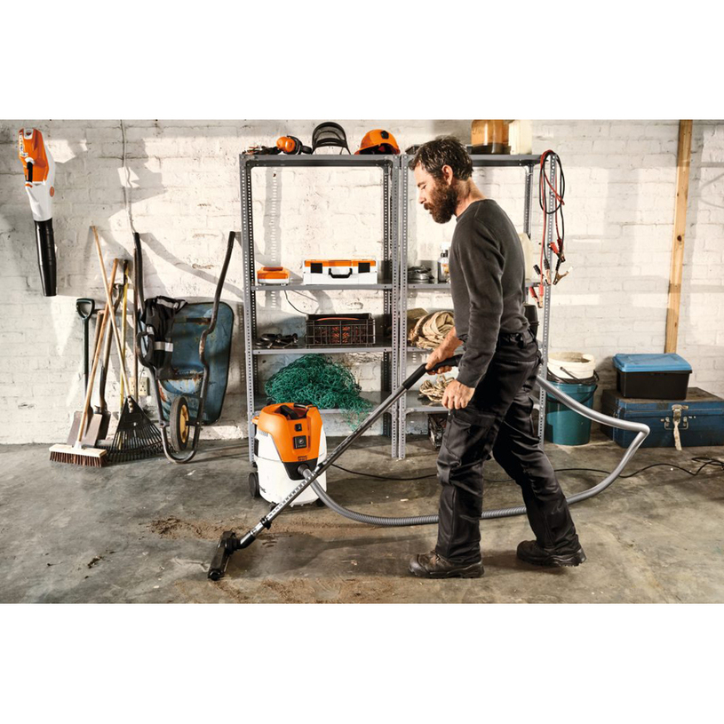 STIHL ПРАХОСМУКАЧКА SE 62 @ STIHL ПРАХОСМУКАЧКА SE 62 @