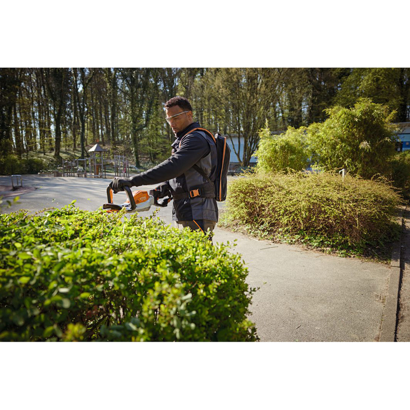 STIHL АКУМ. ХРАСТОРЕЗ HSA 130.0 R @3 STIHL АКУМ. ХРАСТОРЕЗ HSA 130.0 R @3