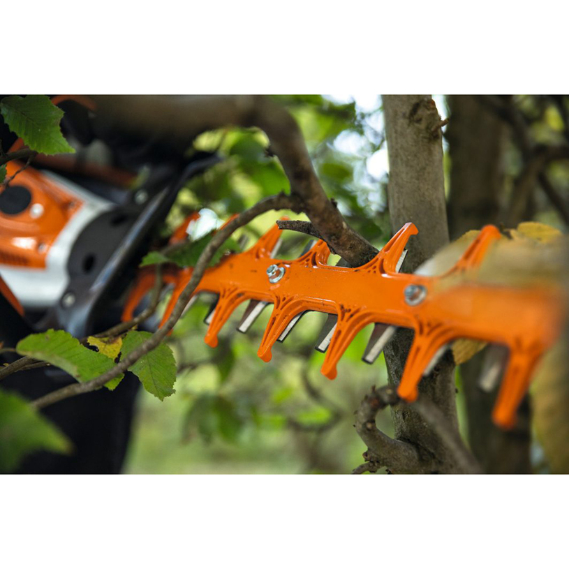 STIHL АКУМ. ХРАСТОРЕЗ HSA 130.0 R @3 STIHL АКУМ. ХРАСТОРЕЗ HSA 130.0 R @3