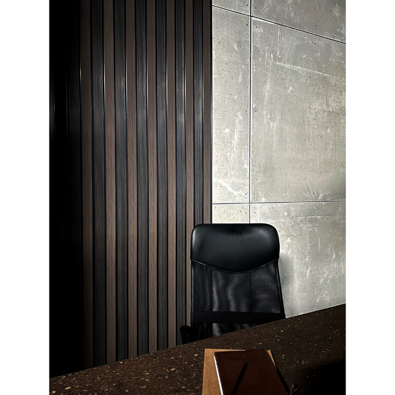 ЛИНЕЙНИ ПАНЕЛИ SLAT WALL DECK - 2.6 M ЛИНЕЙНИ ПАНЕЛИ SLAT WALL DECK - 2.6 M