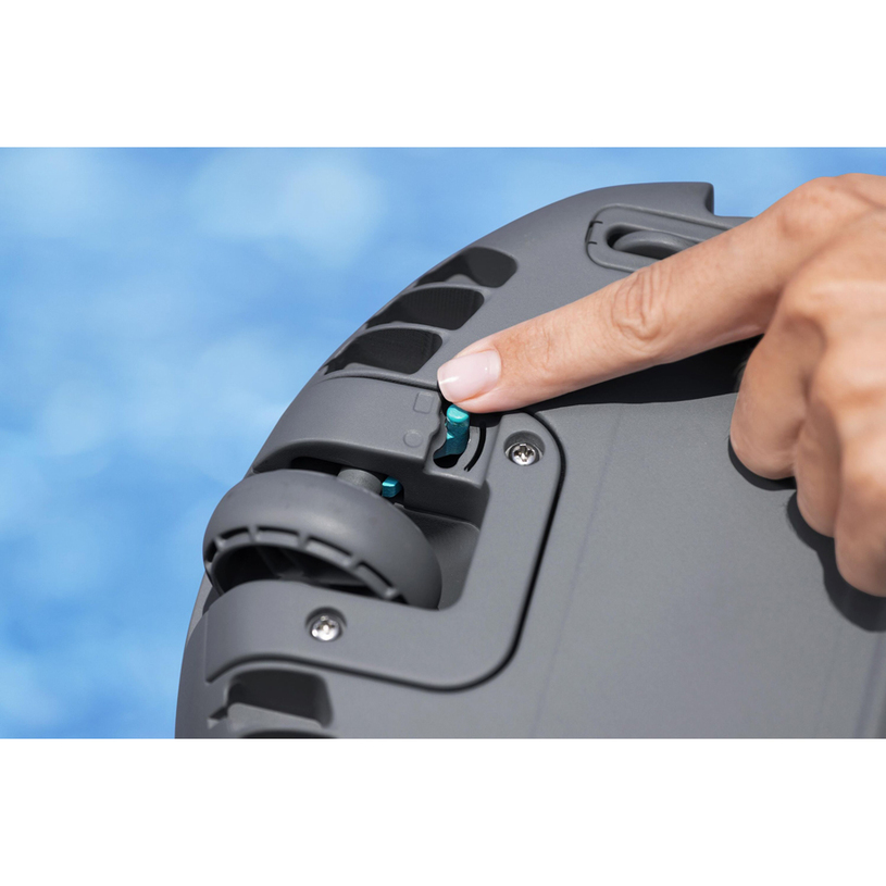 ПРАХОСМУКАЧКА ЗА БАСЕЙН AquaTronix G100 ПРАХОСМУКАЧКА ЗА БАСЕЙН AquaTronix G100