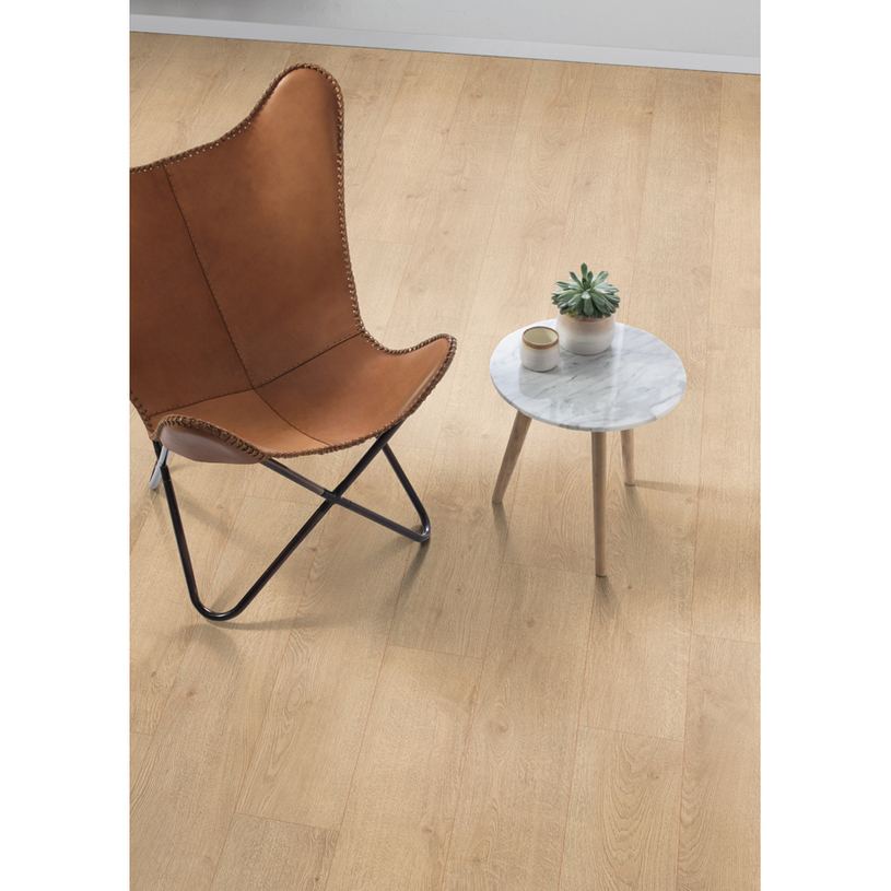 ЛАМ EGGER AQUA 8/32 ДЪБ НЮБЪРИ EL2035 ЛАМ EGGER AQUA 8/32 ДЪБ НЮБЪРИ EL2035