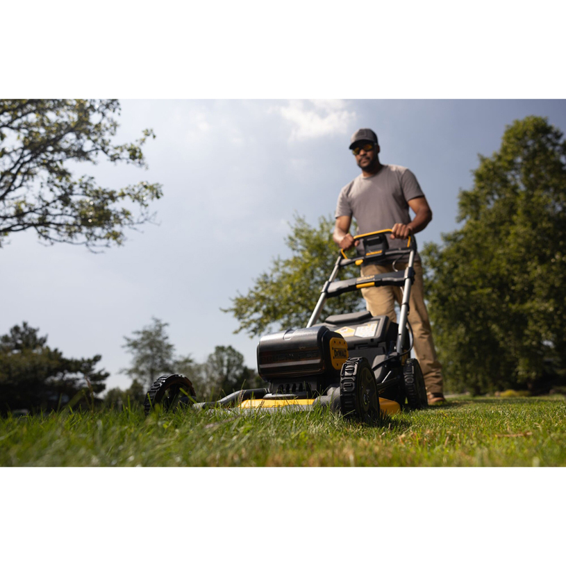 #DEWALT АК.БЕЗЧ.КОСАЧКА DCMWP134N-XJSOLO #DEWALT АК.БЕЗЧ.КОСАЧКА DCMWP134N-XJSOLO