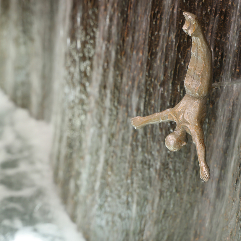 ГРАДИНСКИ ФОНТАН 201х79х202cm ГРАДИНСКИ ФОНТАН 201х79х202cm