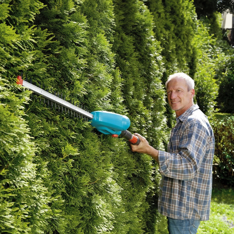 GARDENA АК.ТЕЛ.НОЖИЦА THS 42/18V-P4A SL GARDENA АК.ТЕЛ.НОЖИЦА THS 42/18V-P4A SL