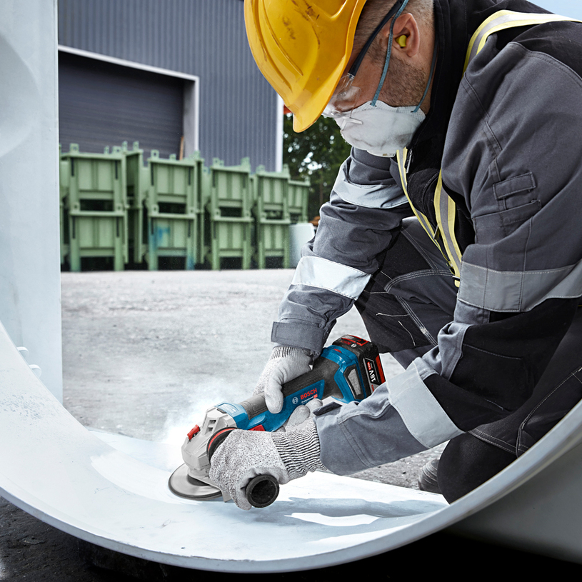 BOSCH BLUE АК.БЕЗЧ.ЪГЛ.GWS 18V-11 125mm BOSCH BLUE АК.БЕЗЧ.ЪГЛ.GWS 18V-11 125mm