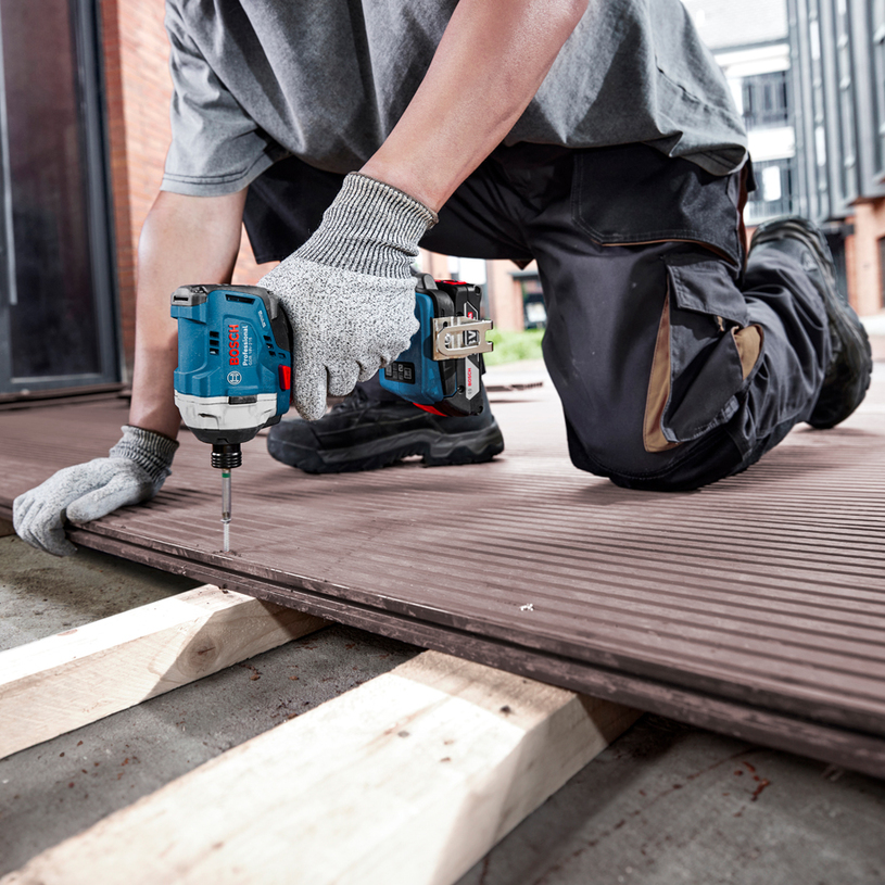 BOSCH BLUE АКУМ.УД.ВИНТОВЕРТ GDR 18V-215 BOSCH BLUE АКУМ.УД.ВИНТОВЕРТ GDR 18V-215