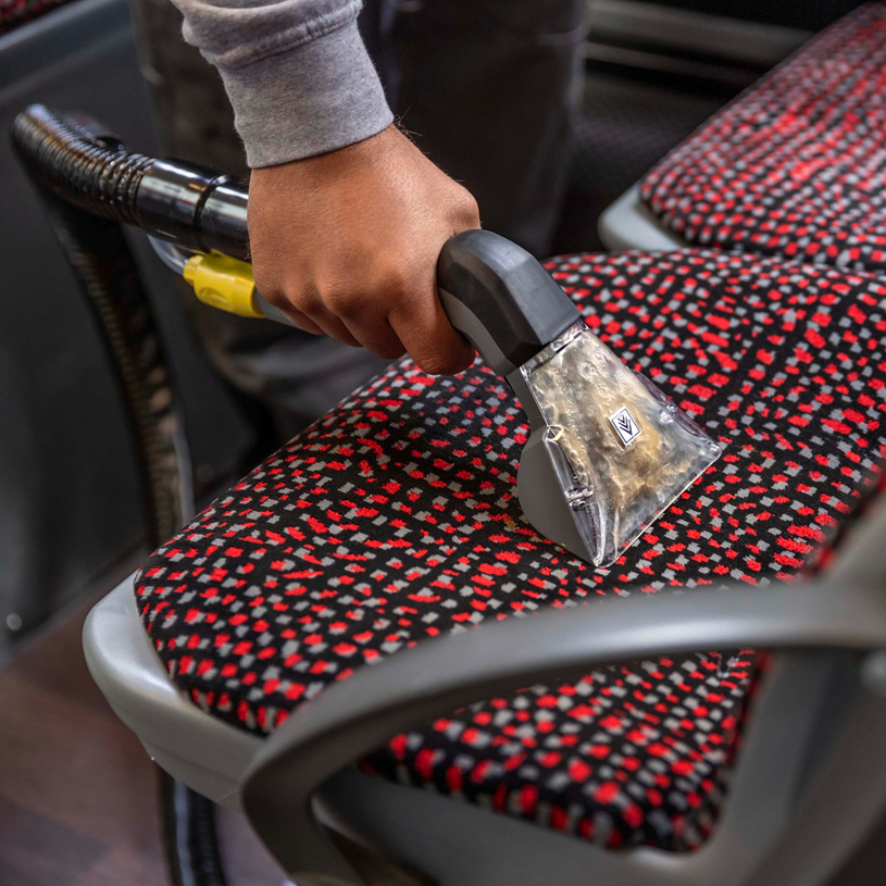 KARCHER ПЕРЯЩА СМУКАЧКА PUZZI 8/1 KARCHER ПЕРЯЩА СМУКАЧКА PUZZI 8/1