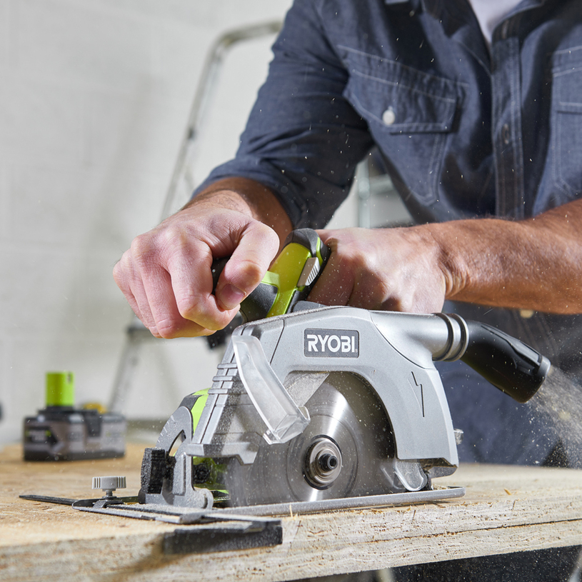 RYOBI РЪЧЕН ЦИРКУЛЯР R18CS-0 18V SOLO RYOBI РЪЧЕН ЦИРКУЛЯР R18CS-0 18V SOLO