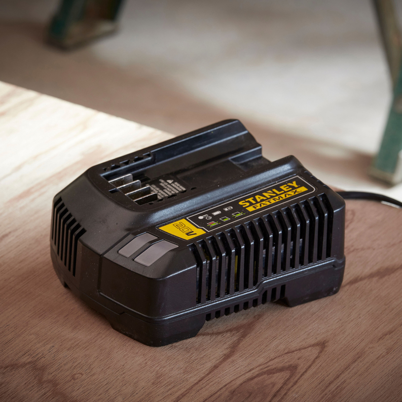 STANLEY БЪРЗО ЗАРЯДНО У-ВО FATMAX V20 4A STANLEY БЪРЗО ЗАРЯДНО У-ВО FATMAX V20 4A