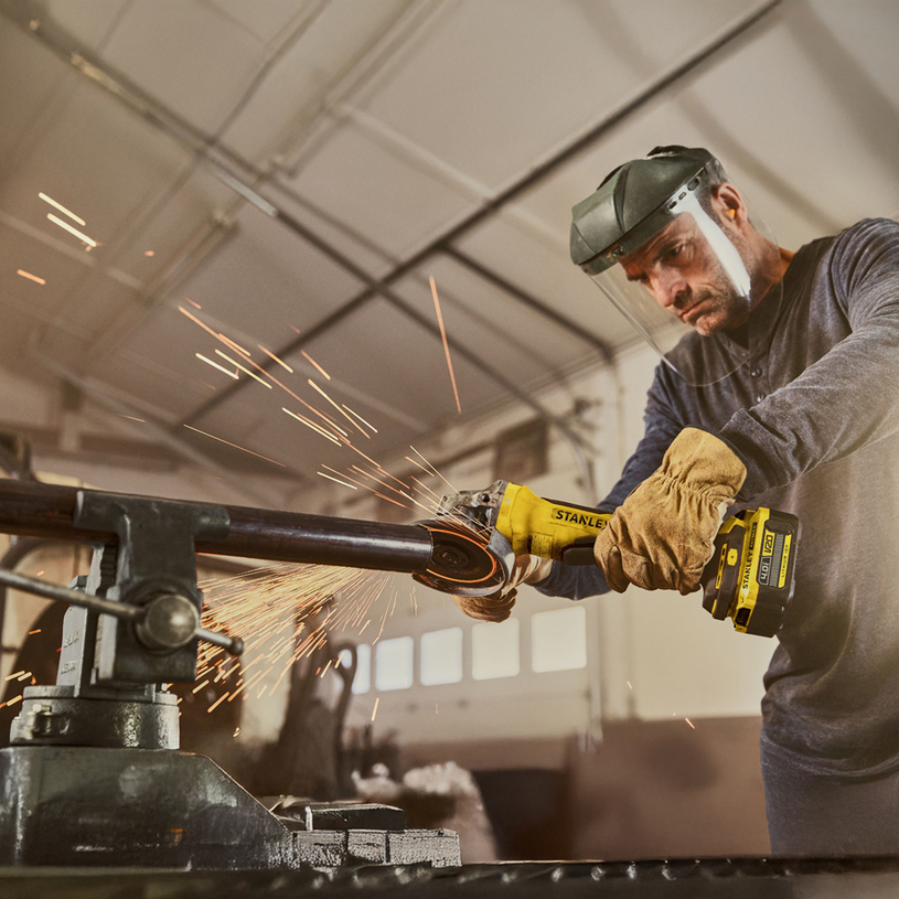 STANLEY АКУМ.ЪГЛ.SFMCG700B-XJ 125MM solo STANLEY АКУМ.ЪГЛ.SFMCG700B-XJ 125MM solo