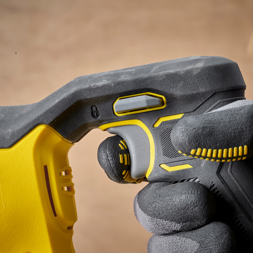 STANLEY АК.САБЛ.ТР.SFMCS300D2K-QW 2x2Ah STANLEY АК.САБЛ.ТР.SFMCS300D2K-QW 2x2Ah