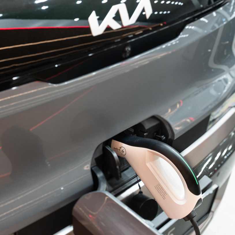 ЗАР.СТАНЦИЯ KIA 3.7KW HYPERCHARGE COMPAC ЗАР.СТАНЦИЯ KIA 3.7KW HYPERCHARGE COMPAC