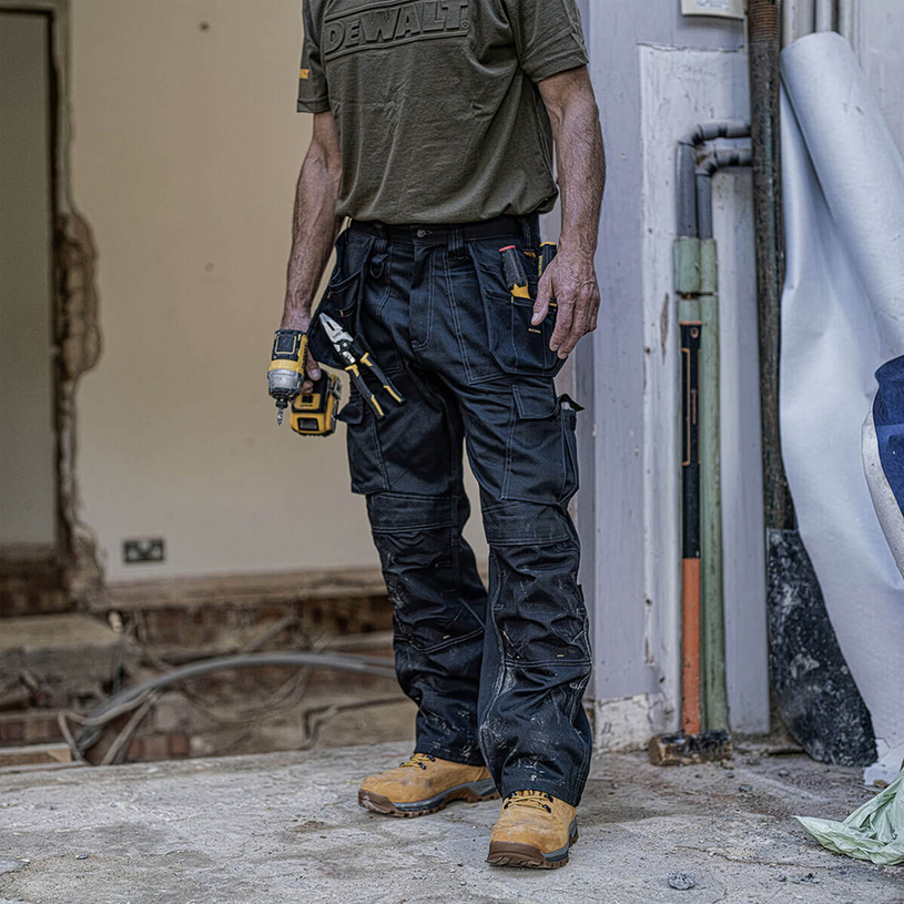 DEWALT РАБОТЕН ПАНТАЛОН.РАЗМЕР 34/33 DEWALT РАБОТЕН ПАНТАЛОН.РАЗМЕР 34/33
