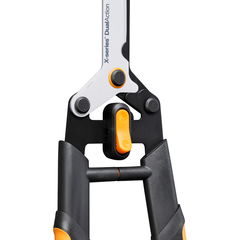 FISKARS НОЖИЦА ЗА ХРАСТИ DualAction HSX9 FISKARS НОЖИЦА ЗА ХРАСТИ DualAction HSX9