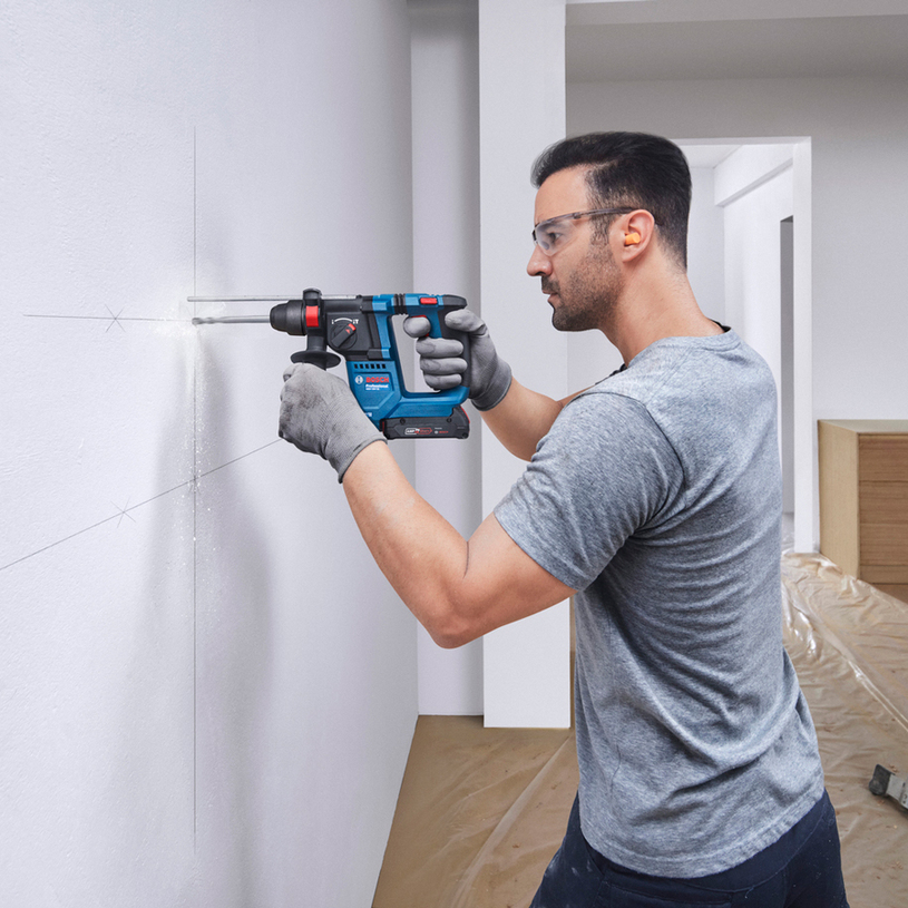 BOSCH АК.ПЕРФОРАТОР GBH 18V-18 BOSCH АК.ПЕРФОРАТОР GBH 18V-18