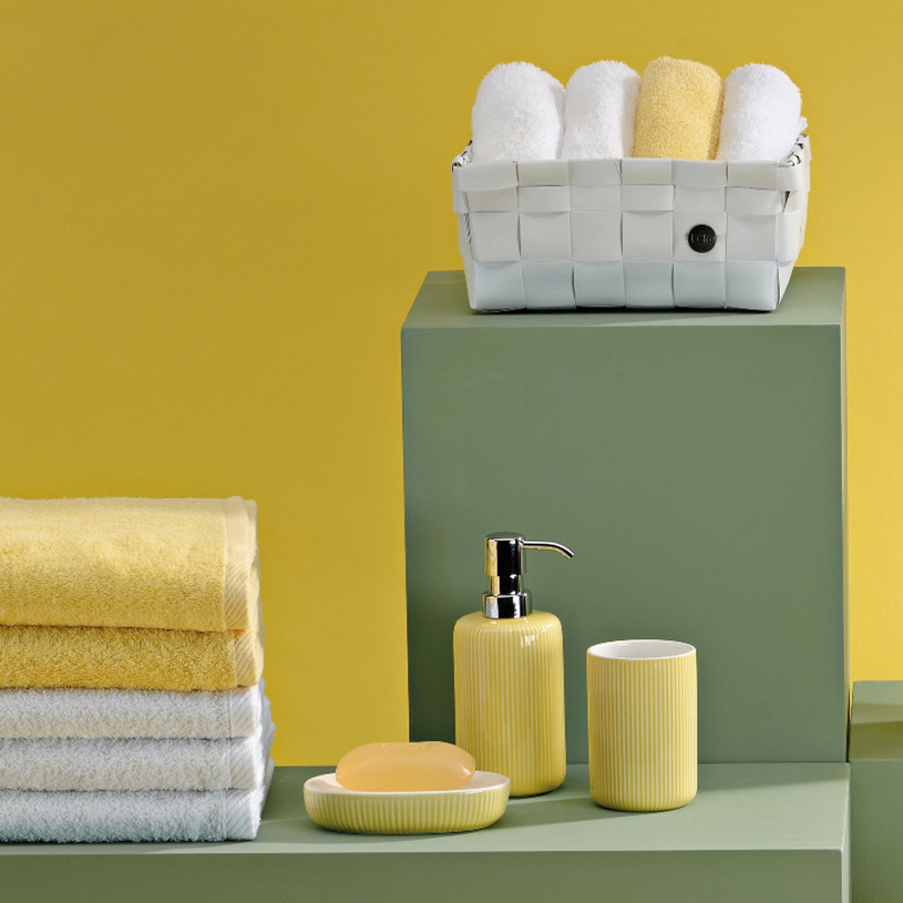 ДОЗАТОР ЗА ТЕЧЕН САПУН "AVA" ЖЪЛТ ДОЗАТОР ЗА ТЕЧЕН САПУН "AVA" ЖЪЛТ